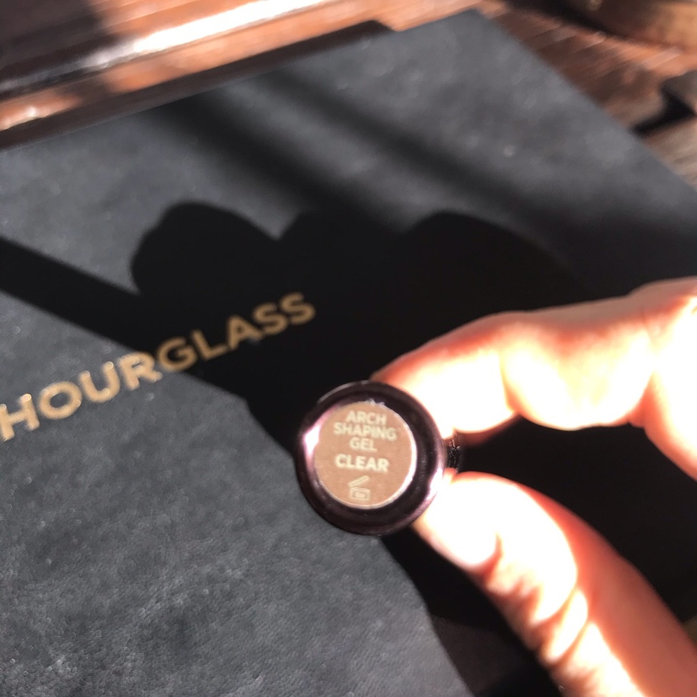 Hourglass arch brow shaping gel - clear